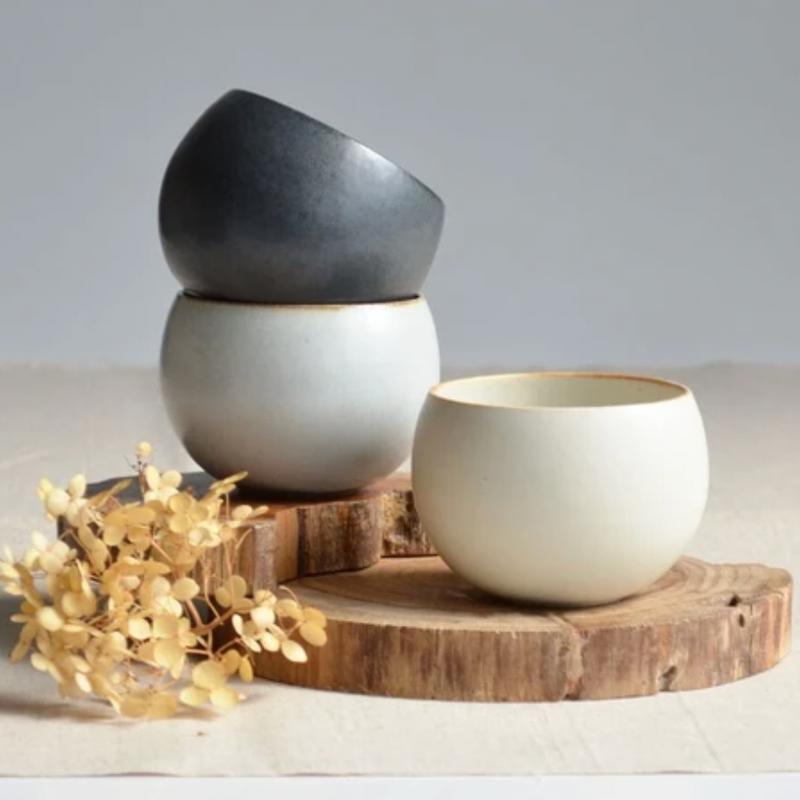 (2025 new arrival) SHIKIKA - Korokoro Round Yunomi Cup - Charcoal Black