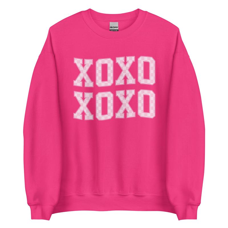 \'XOXO\' hugs and kisses pink sweatshirt